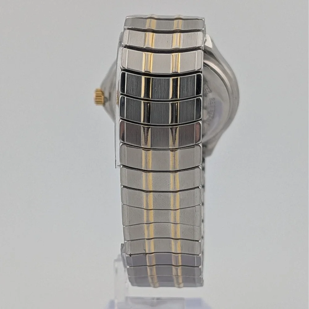 Gruen GU1177‎ Mens Quartz Day Date Watch Two Tone Gold Silver Textured Dial